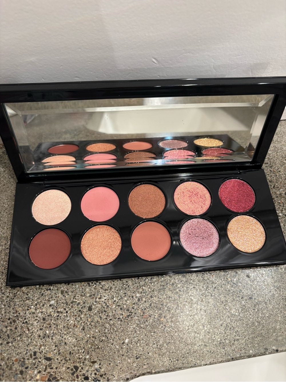 Pat McGrath Mothership XI: Sunlit Seduction Palette